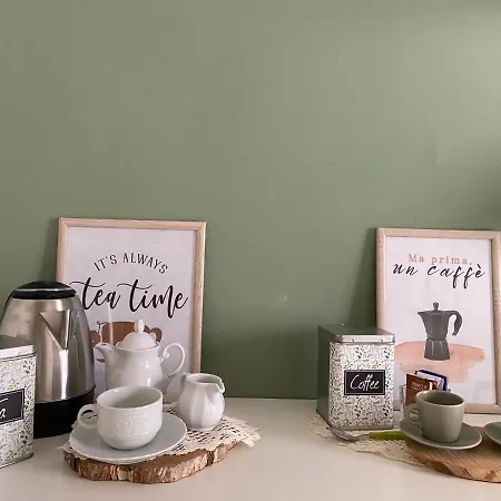 La Casa Di Lilu 게스트하우스 타란토